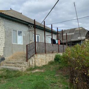 Se vinde casa cu 1 etaj, 65m2, 20ari, Beliceni Vechii, Centru.